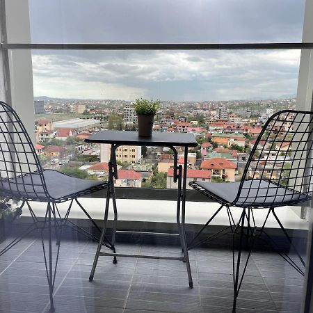 Comfy Nest Apartment- Free Parking Tirana Eksteriør billede