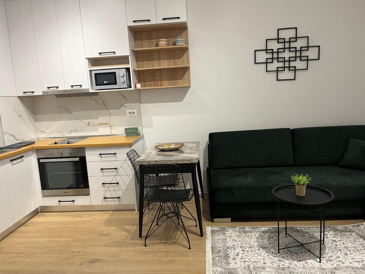 Comfy Nest Apartment- Free Parking Tirana Eksteriør billede