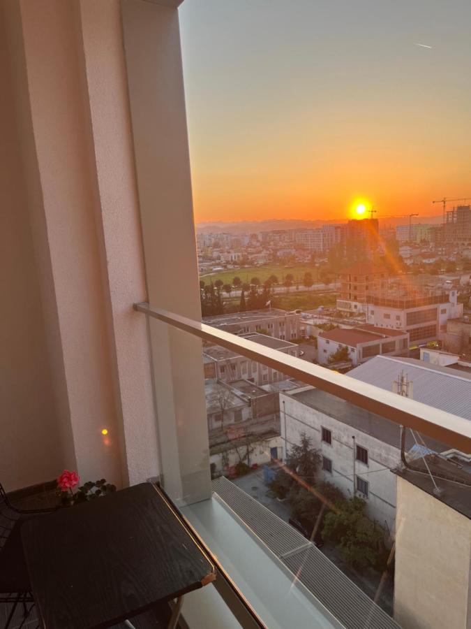Comfy Nest Apartment- Free Parking Tirana Eksteriør billede