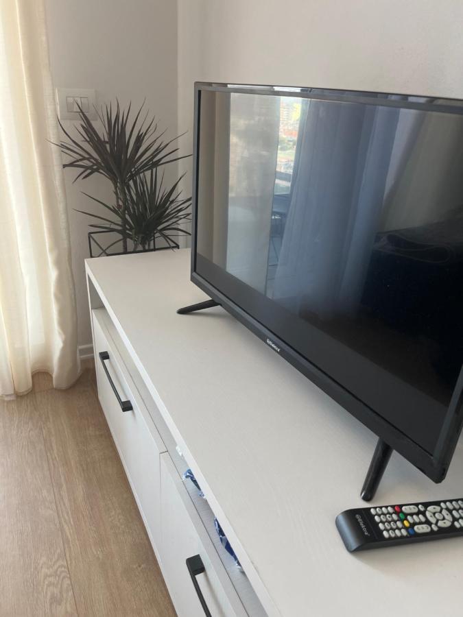 Comfy Nest Apartment- Free Parking Tirana Eksteriør billede