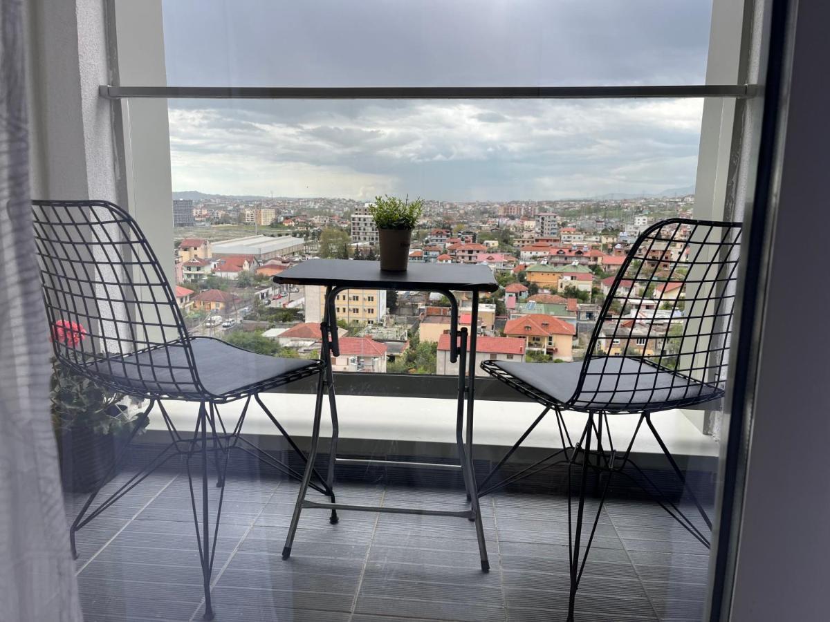 Comfy Nest Apartment- Free Parking Tirana Eksteriør billede